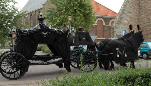 Rouwkoets traditioneel