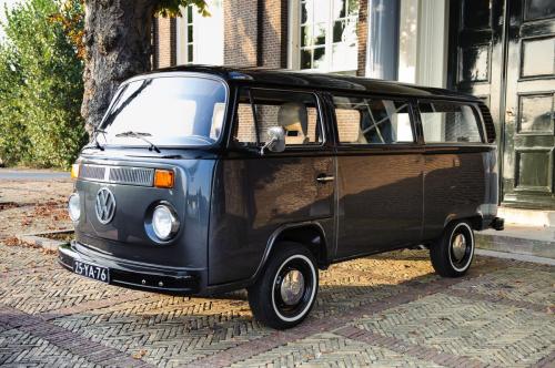 Volkswagen uitvaartbus